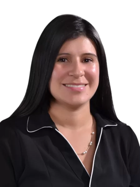 Foto presentacion Karen Photoroom